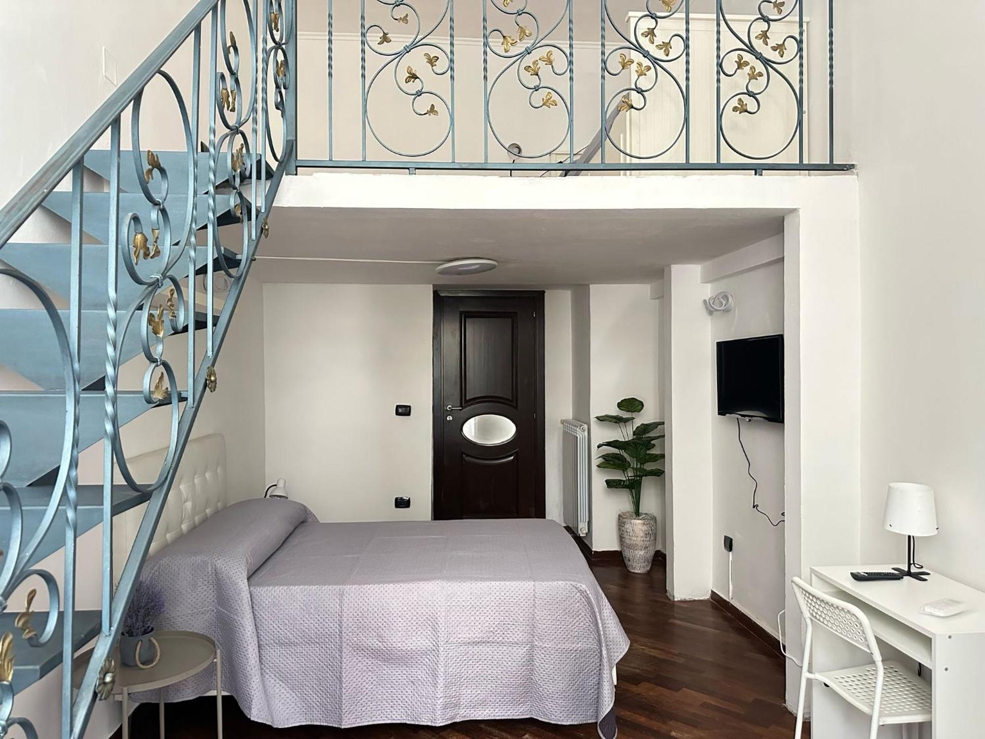 La Casa Di Linda Napels